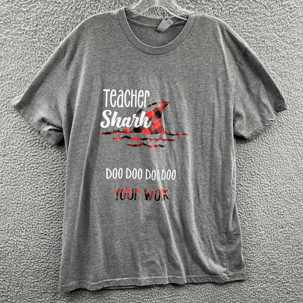 Men Teacher Shark Graphic T-Shirt XL Gray Doo Doo Your work Funny School Novelty
